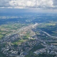 Flugwegposition um 11:42:49: Aufgenommen in der Nähe von Kreisfreie Stadt Passau, Deutschland in 1404 Meter